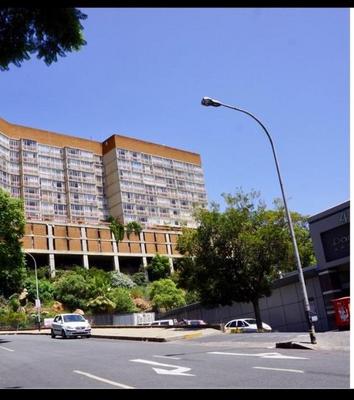 Apartment / Flat For Sale in Kensington, Johannesburg