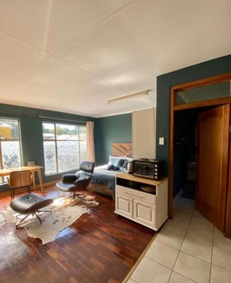 Apartment / Flat For Rent in Westdene, Johannesburg