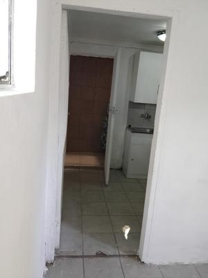 Cottage For Rent in Kensington, Johannesburg