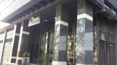 Apartment / Flat For Rent in Sandhurst, Sandton